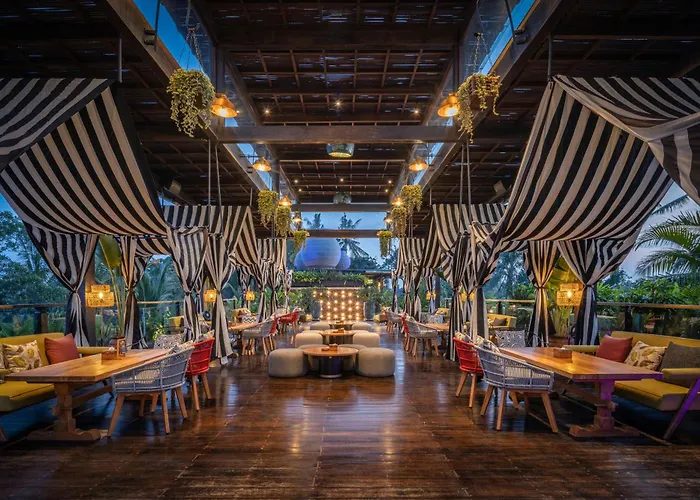 Royal Arkara By Arkamara Hotel